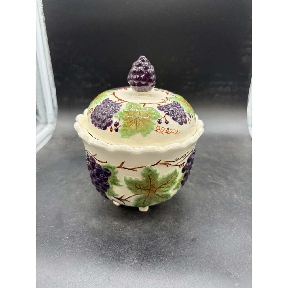 Vntg Ceramic Grape Sugar Bowl with Lid Footed Jam Jar Purple Green‎ Hand Painted